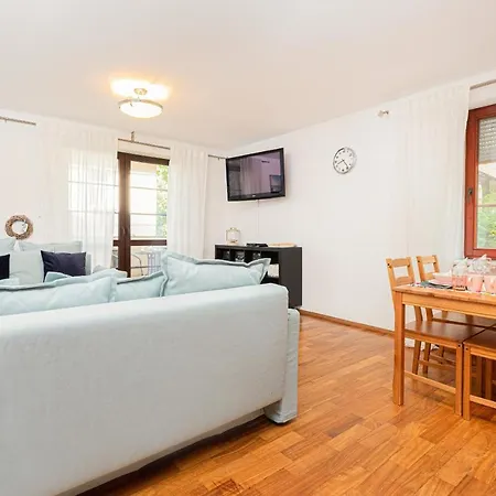 Apartment Tarifa - By The Sea By Renters